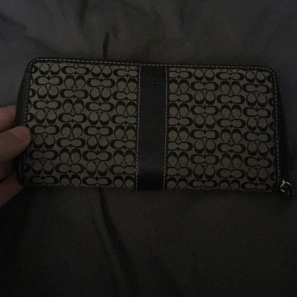 Used coach wallet